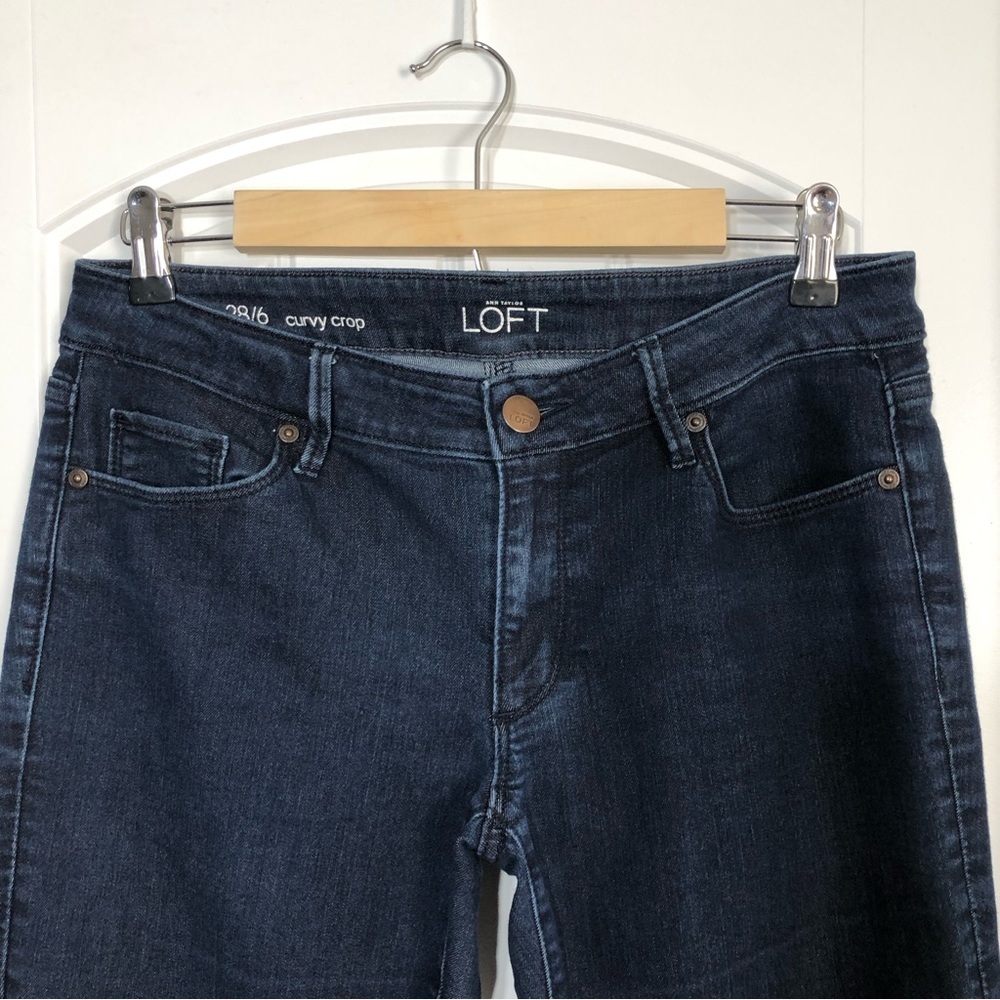 Ann Taylor Loft Curvy Crop Low Rise Dark Wash Jeans 28/6 - Picture 3 of 13